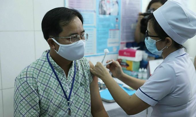 Over 80% of Vietnamese patients with mild symptoms recover after one week 0027-thunghiemvcolongan675516143089-7058-7312-1614338524-680x408
